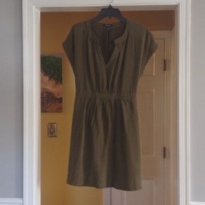 Green Made well dress with pockets